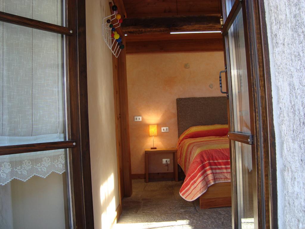 B&B La Quana Domodossola Oda fotoğraf